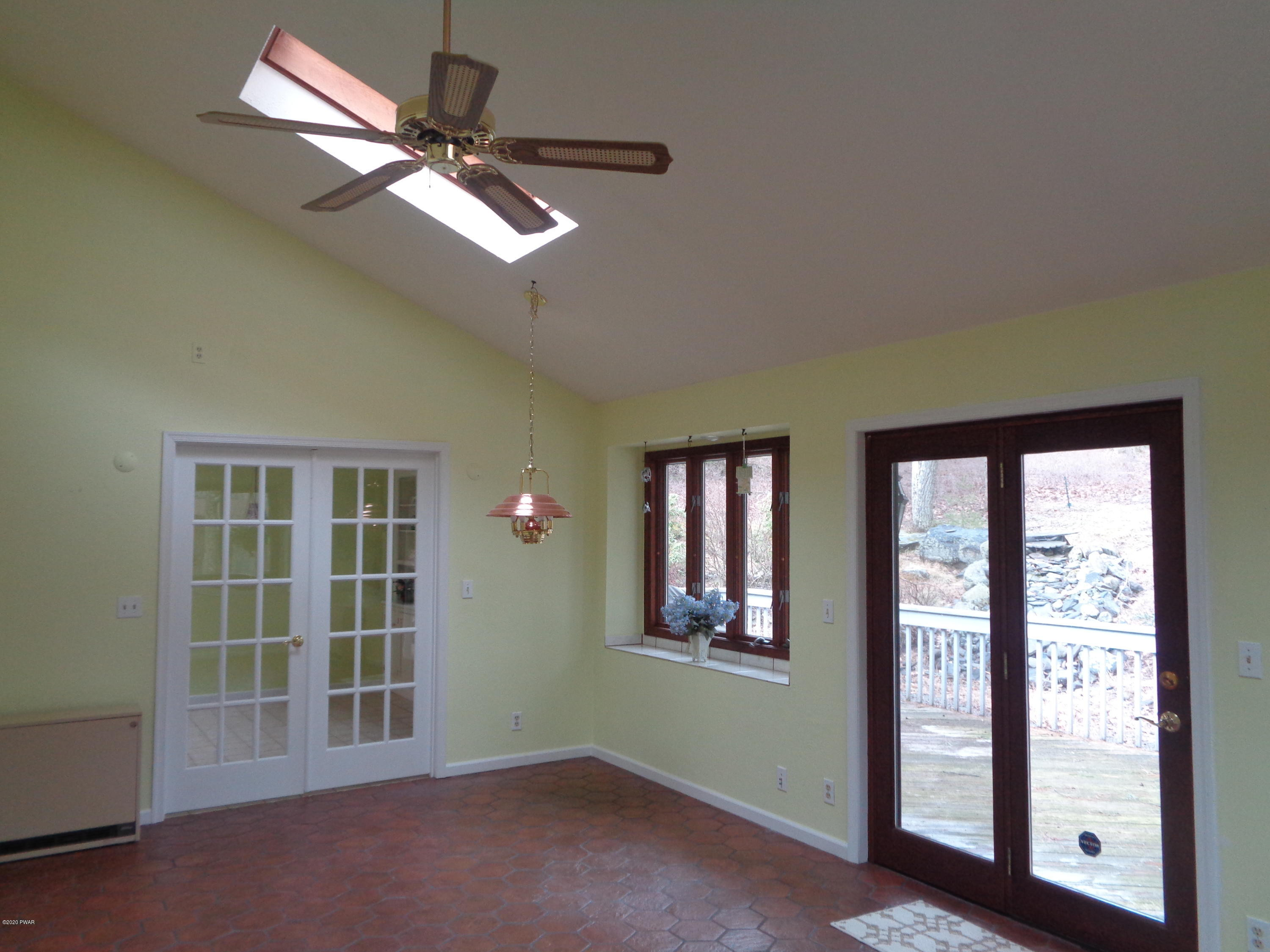 324 Maple Ridge Drive Hawley, PA 18428 - Photo 17 of 30 Sunroom/4 season room