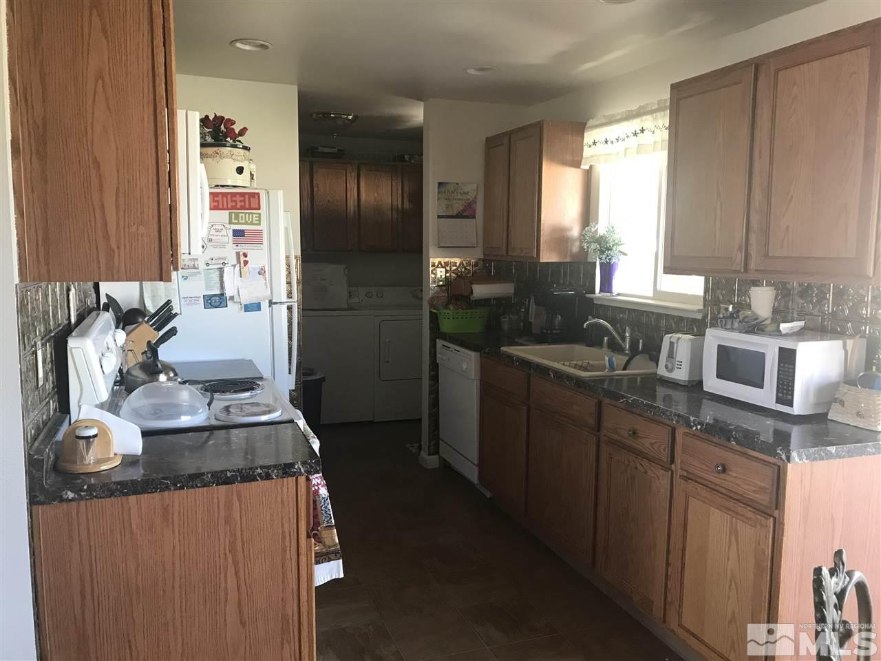 11517 Tupelo Street Reno, NV 89506 - Photo 7 of 18 Photo 7