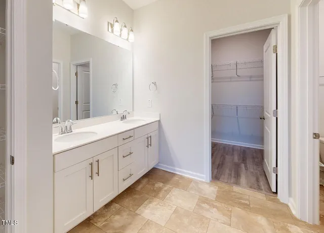 $1,840 | 635 Cline Falls Drive, Unit HONEYSUCKLE, Holly Springs, NC 27540