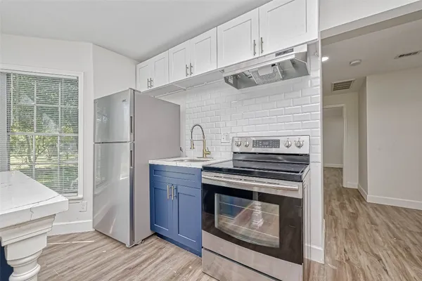 $1,595 | 5609 Denmark Street, Houston, TX 77028