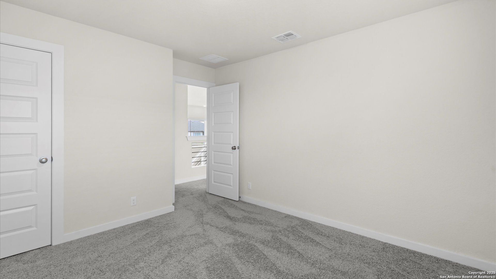 1551 Terrys Gate Road New Braunfels, TX 78132 - Photo 21 of 32 a view of an empty room