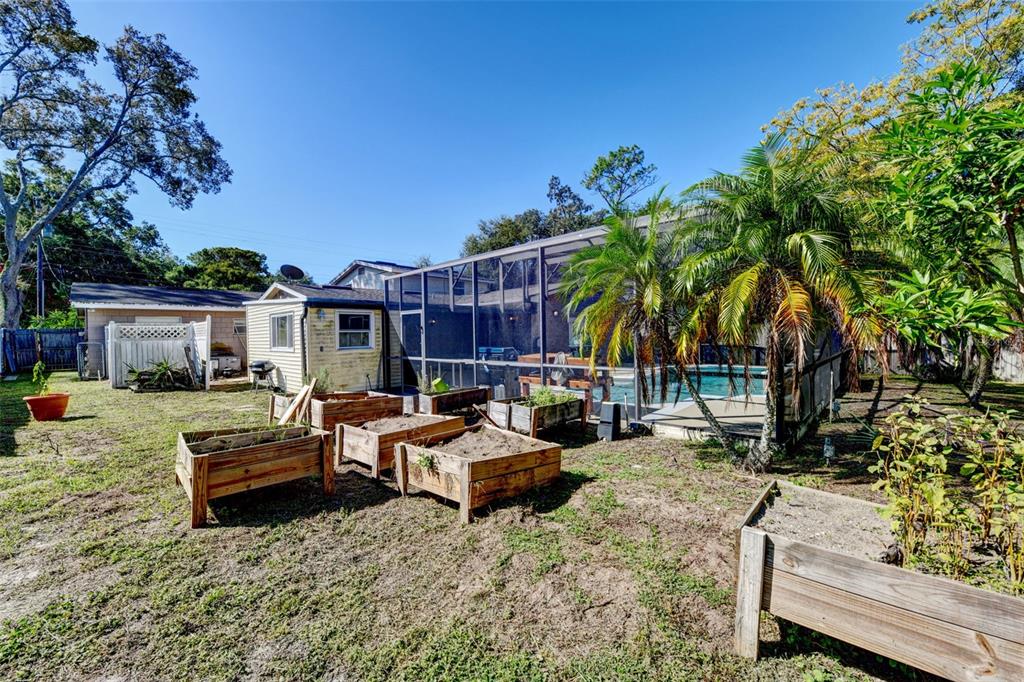 457 East Highland Street Altamonte Springs, FL 32701 - Photo 38 of 55 a view of a house with backyard and sitting area
