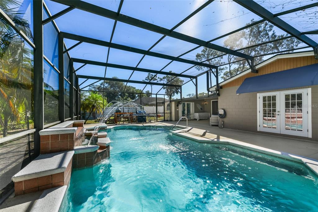 457 East Highland Street Altamonte Springs, FL 32701 - Photo 4 of 55 a view of a backyard with sitting area