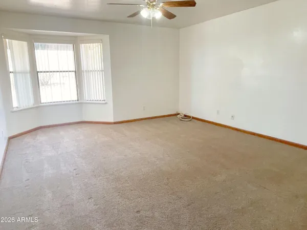 $2,095 | 35424 North 15th Avenue, Phoenix, AZ 85086