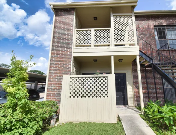 $114,000 | 8055 Cambridge Street, Unit 29, Houston, TX 77054