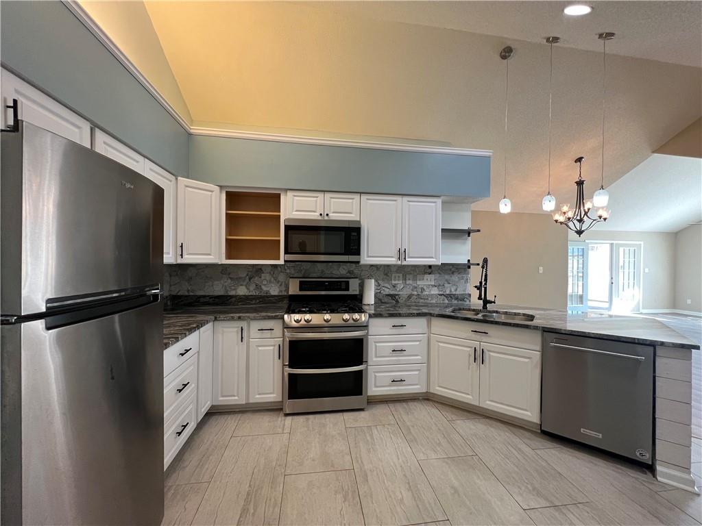 1898 Kolb Farm Circle Southwest Marietta, GA 30008 - Photo 10 of 31