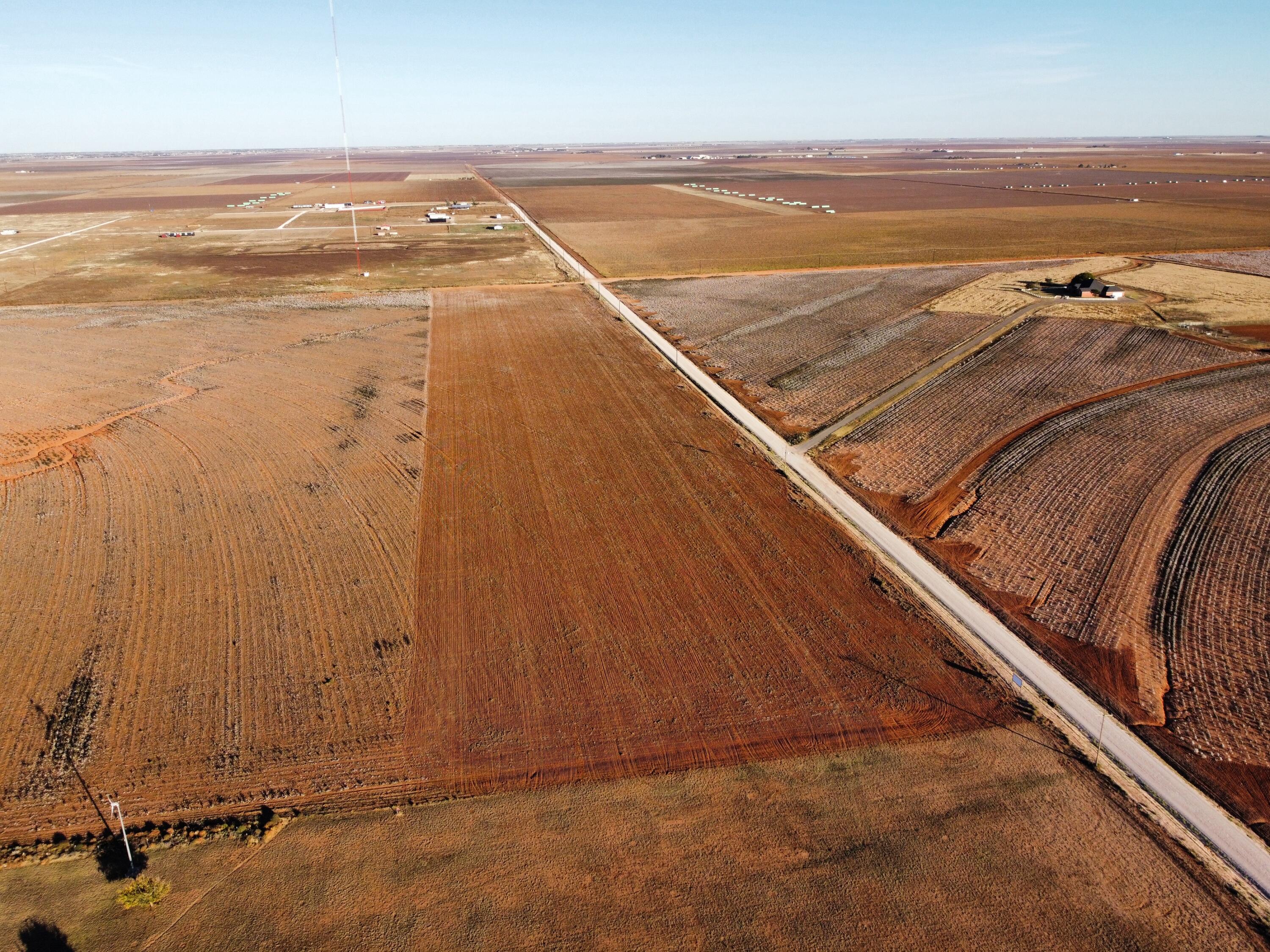6707 Tiger Road Ropesville, TX 79358 - Photo 4 of 4 a view of an ocean