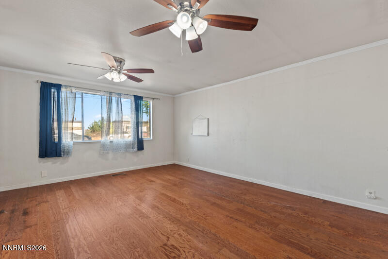 325 Medgar Avenue Reno, NV 89506 - Photo 6 of 17 325 Medgar Avenue (6 of 17)