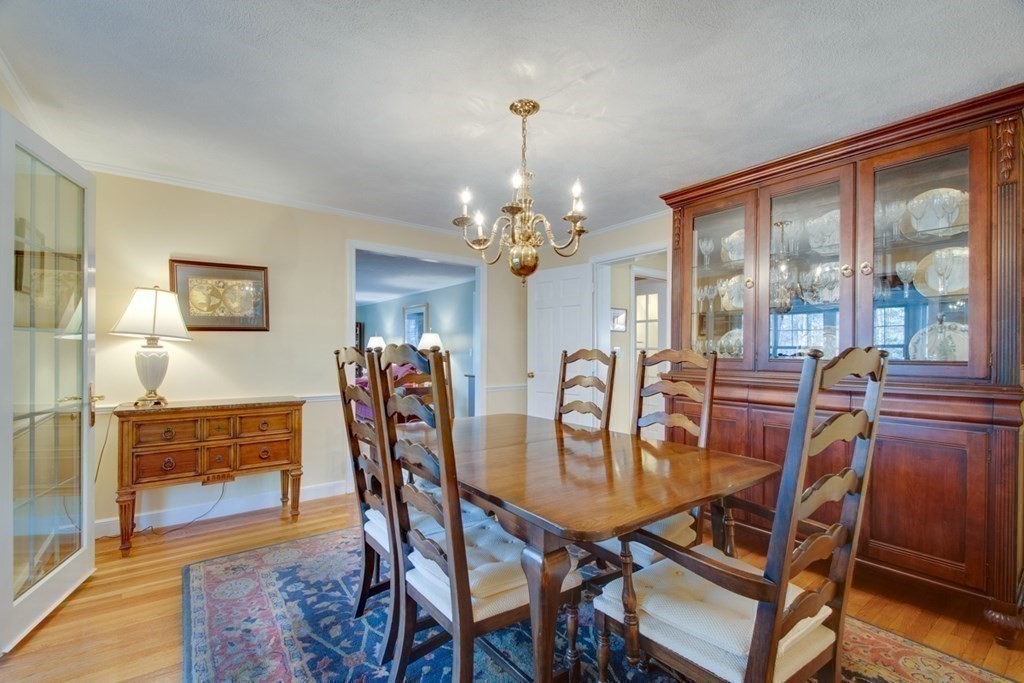 38 Rolling Lane Dover, MA 02030 - Photo 14 of 37
