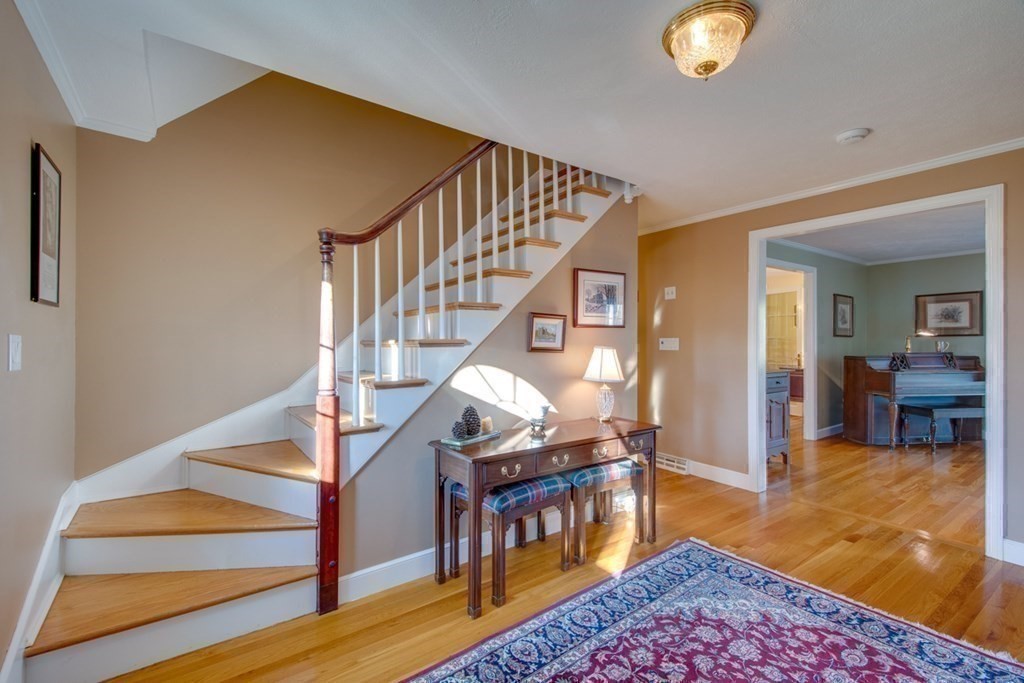 38 Rolling Lane Dover, MA 02030 - Photo 18 of 37
