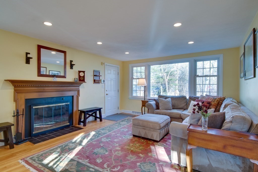 38 Rolling Lane Dover, MA 02030 - Photo 2 of 37