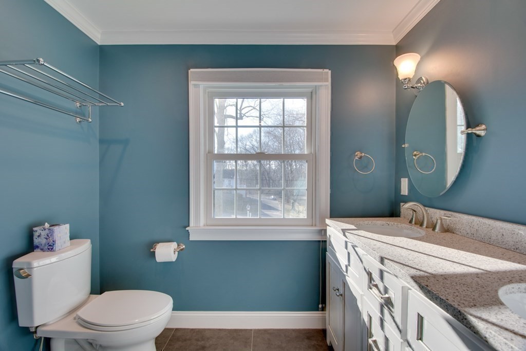 38 Rolling Lane Dover, MA 02030 - Photo 25 of 37