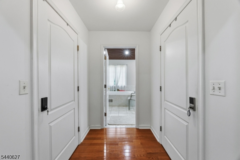 72 Doby Road Randolph, NJ 07945 - Photo 17 of 38