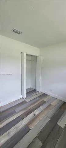 $2,500 | 1642 44th Street, West Palm Beach, FL 33407