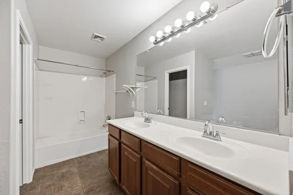$2,300 | 1637 South Wildrose, Mesa, AZ 85209