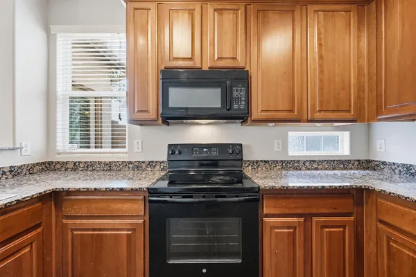 $2,300 | 1637 South Wildrose, Mesa, AZ 85209