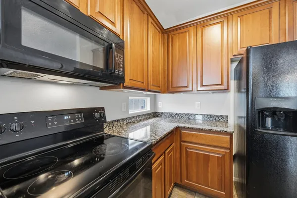 $2,300 | 1637 South Wildrose, Mesa, AZ 85209