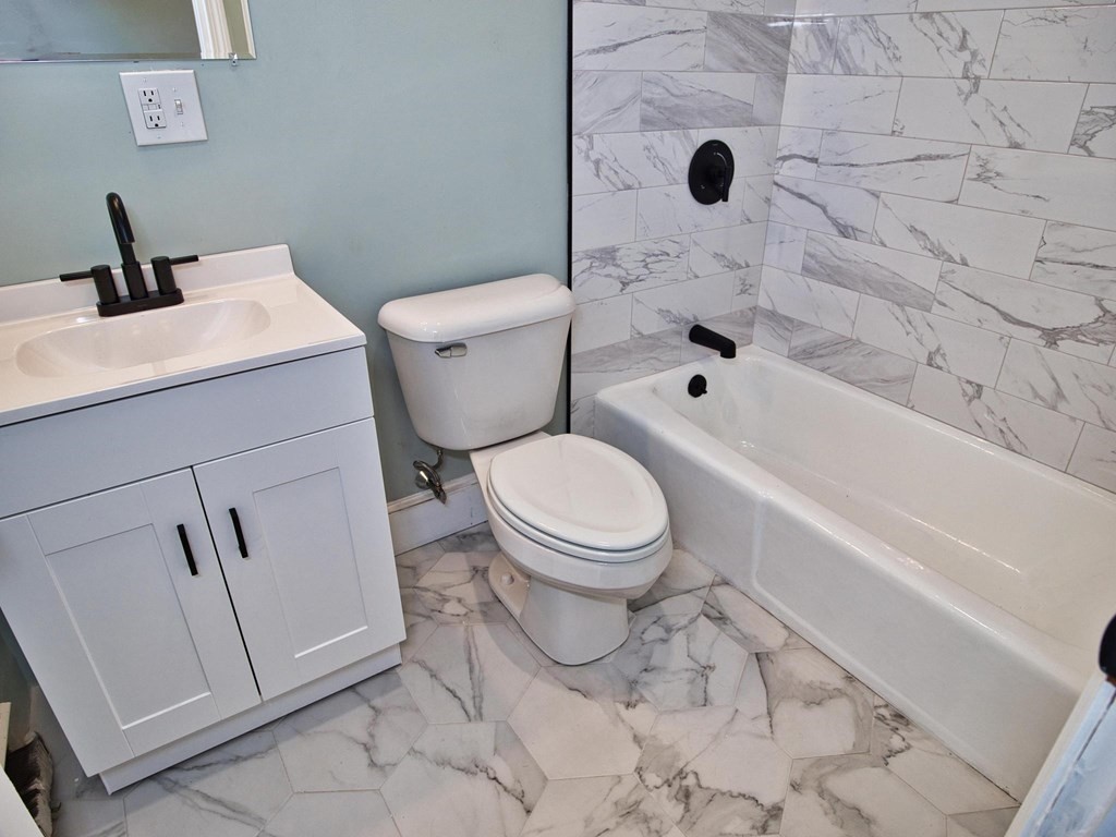 154 Rathgar Street Fall River, MA 02720 - Photo 14 of 30 Gallery Image 14
