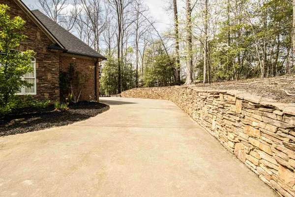 $885,500 | 413 Glocher Court, Moore, SC 29369