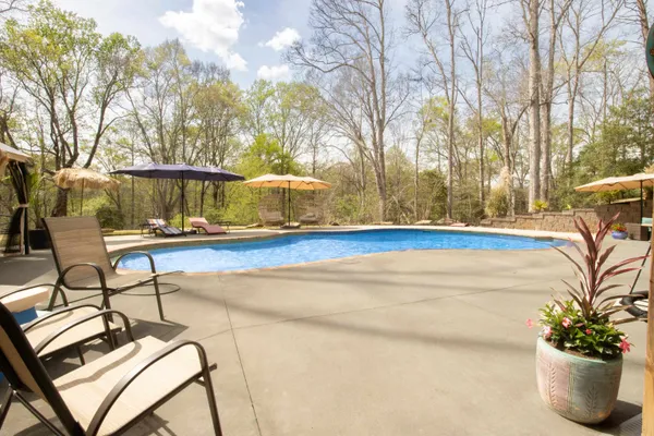 $885,500 | 413 Glocher Court, Moore, SC 29369