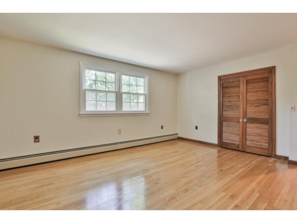 5 Stonehaven Road Nashua, NH 03062 - Photo 20 of 31