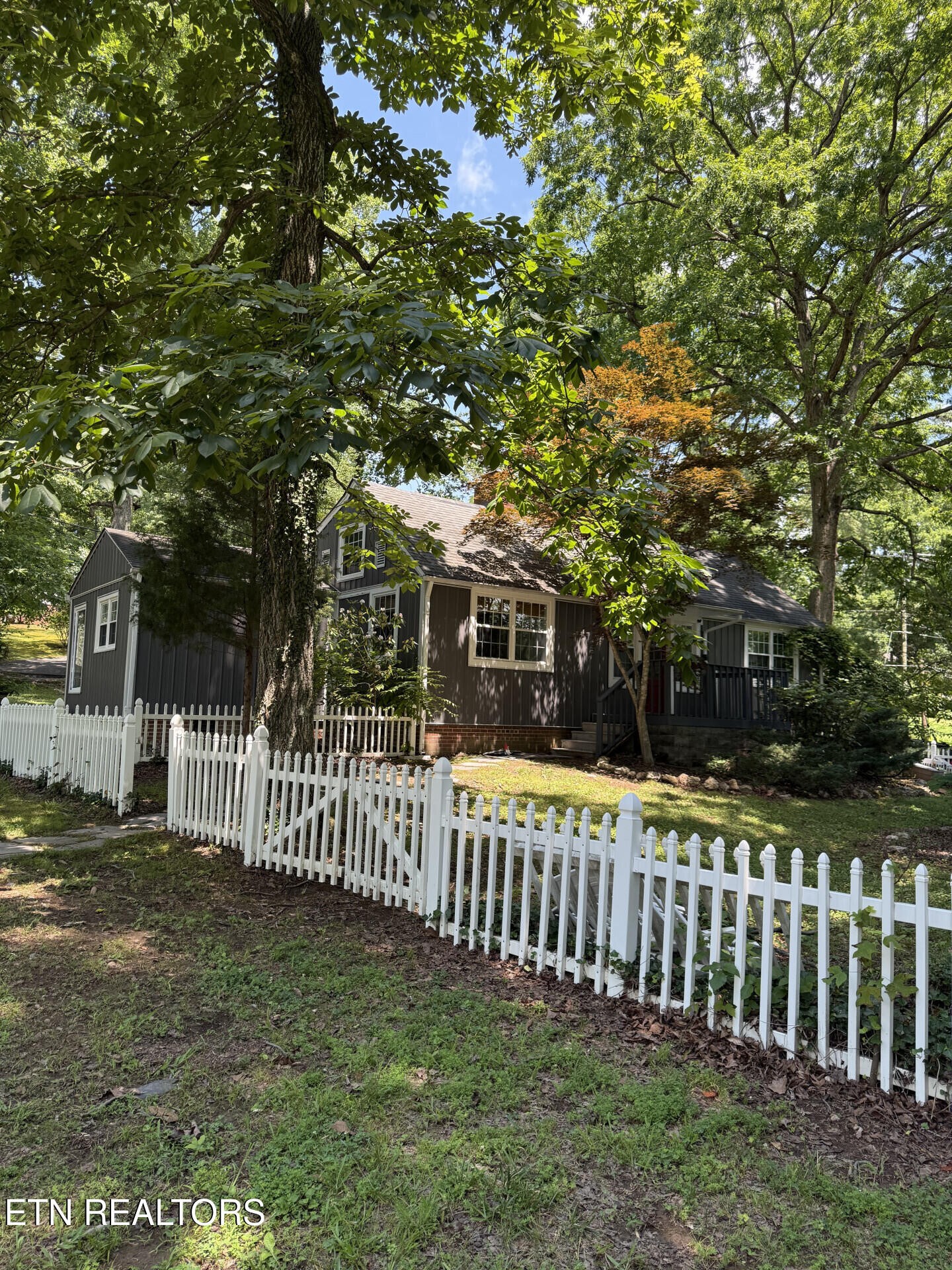 142 West Norris Road Norris, TN 37828 - Photo 19 of 20