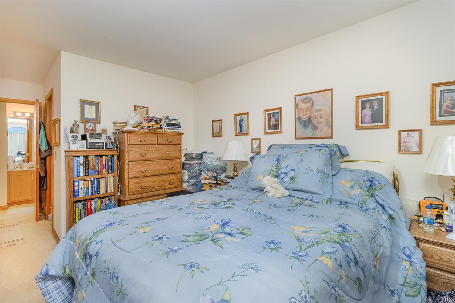 1505-1507 Sturdy Road Valparaiso, IN 46383 - Photo 23 of 25 1500x999