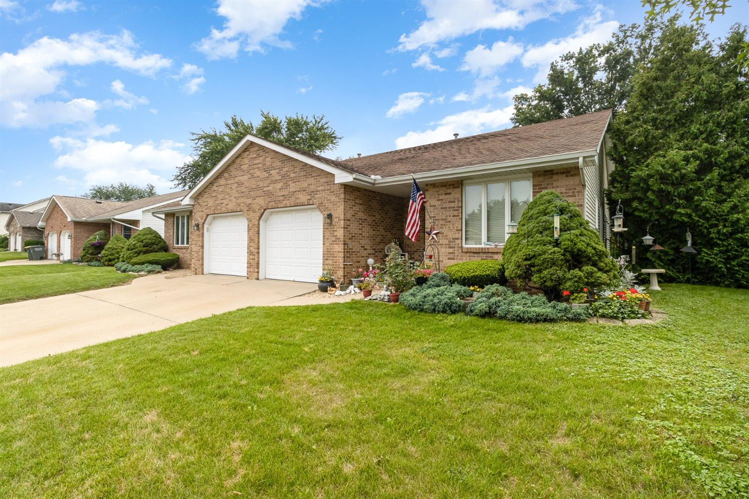 1505-1507 Sturdy Road Valparaiso, IN 46383 - Photo 3 of 25 1500x1000