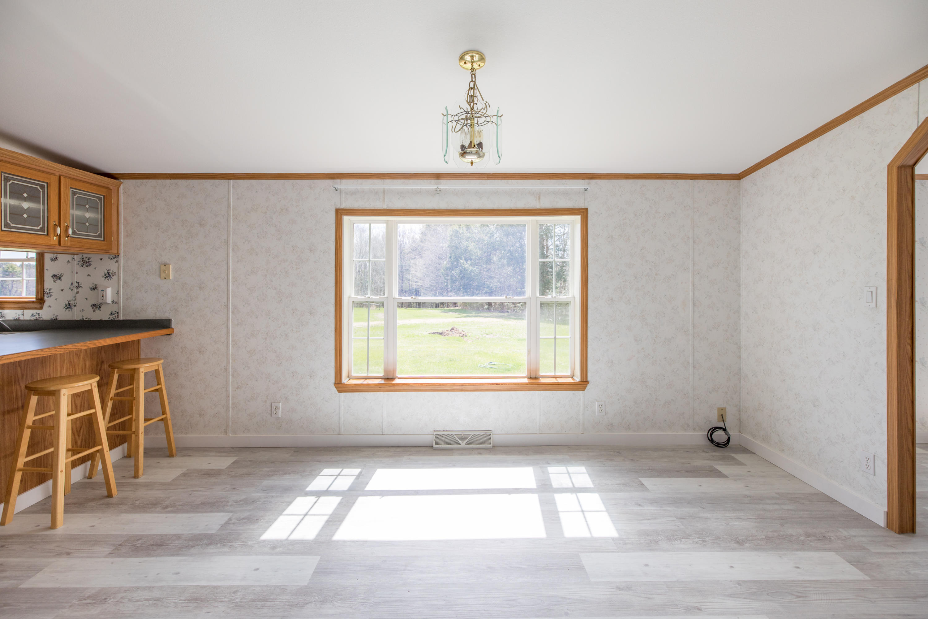 386 South Witham Road Auburn, ME 04210 - Photo 6 of 49 6I3A4949