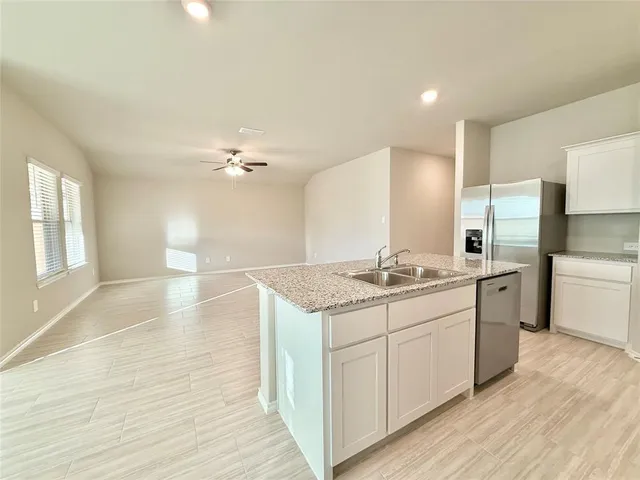 $2,350 | 8437 Hollymead Lane, Fort Worth, TX 76131