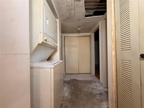 $220,000 | 17000 Northwest 67th Avenue, Unit 115, Hialeah, FL 33015