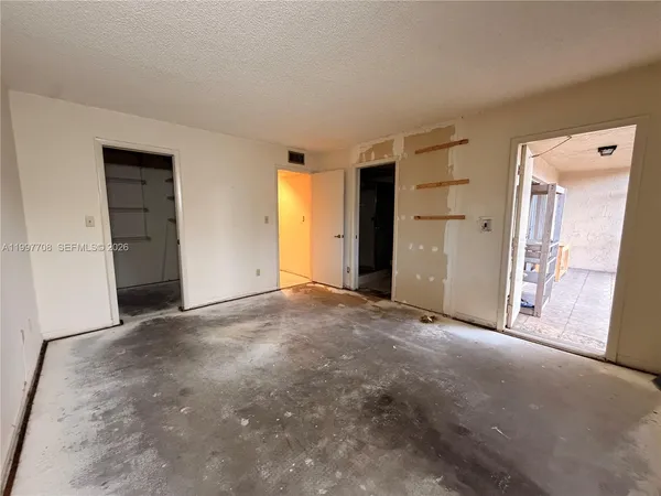 $220,000 | 17000 Northwest 67th Avenue, Unit 115, Hialeah, FL 33015