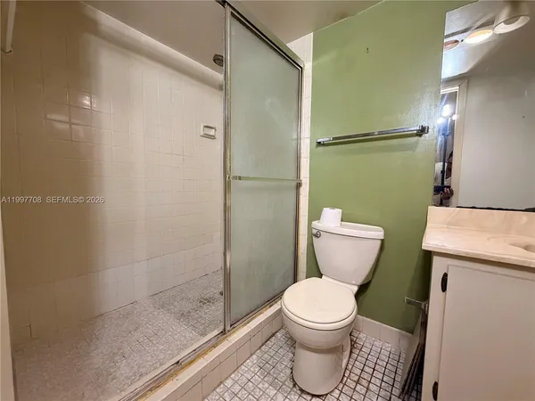$220,000 | 17000 Northwest 67th Avenue, Unit 115, Hialeah, FL 33015