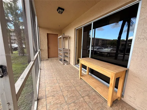 $220,000 | 17000 Northwest 67th Avenue, Unit 115, Hialeah, FL 33015