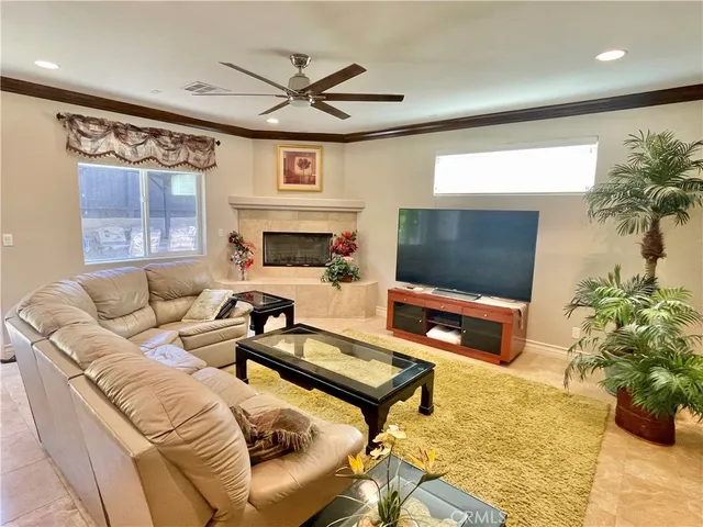 $8,900 | 1764 2nd Street, Manhattan Beach, CA 90266