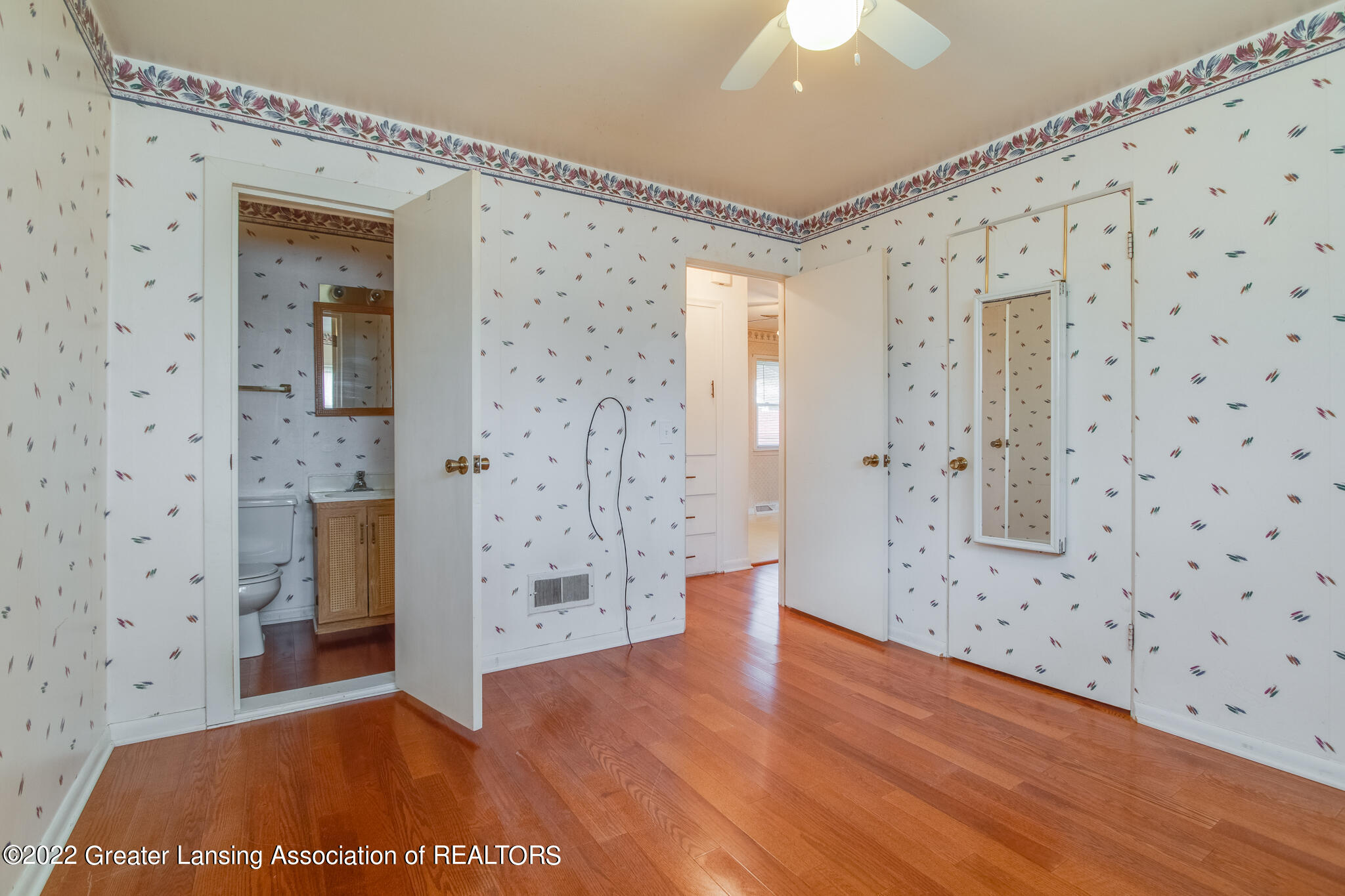 2712 Fairfax Road Lansing, MI 48910 - Photo 15 of 27 primary 2