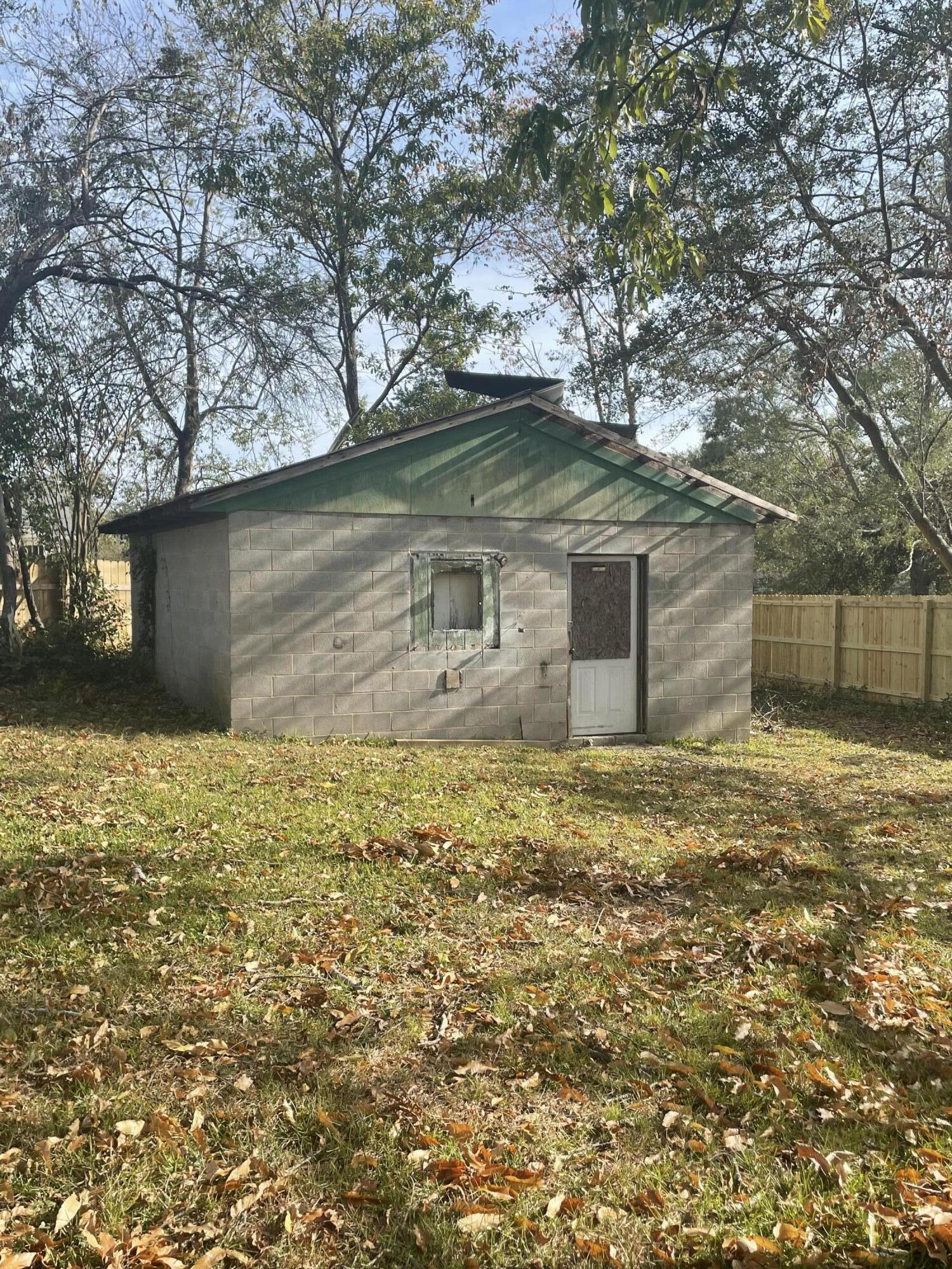 2229 Bandler Road Augusta, GA 30906 - Photo 3 of 4 Garage and workshop