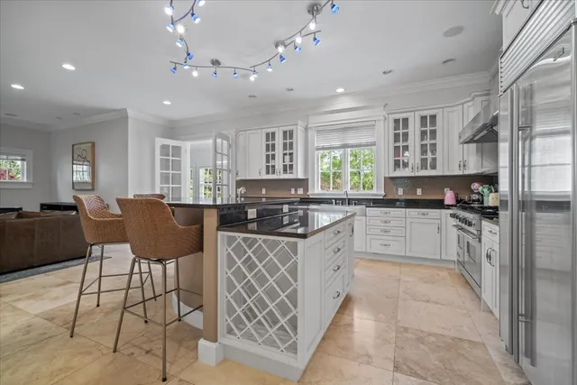 $1,370,000 | 1 Worthington Court, Bloomington, IL 61704