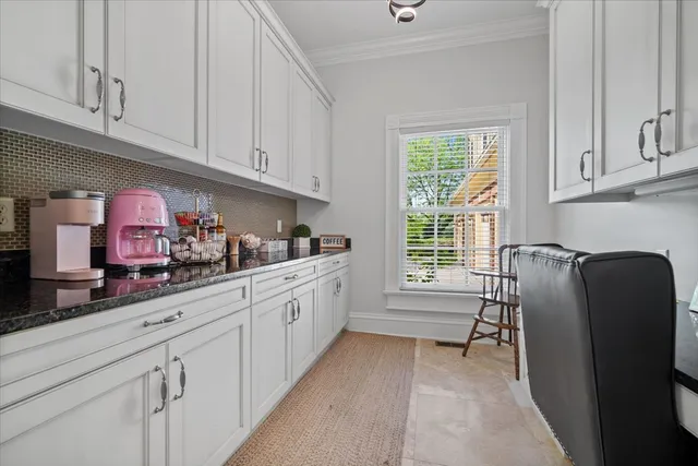 $1,370,000 | 1 Worthington Court, Bloomington, IL 61704