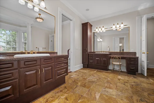 $1,370,000 | 1 Worthington Court, Bloomington, IL 61704