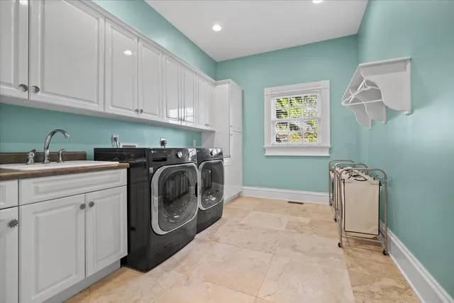 $1,370,000 | 1 Worthington Court, Bloomington, IL 61704