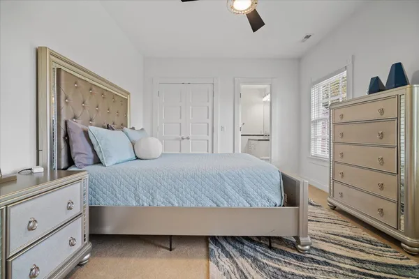 $1,299,999 | 1 Worthington Court, Bloomington, IL 61704