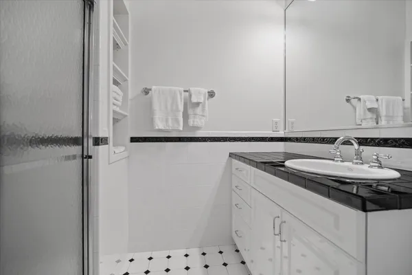 $1,299,999 | 1 Worthington Court, Bloomington, IL 61704