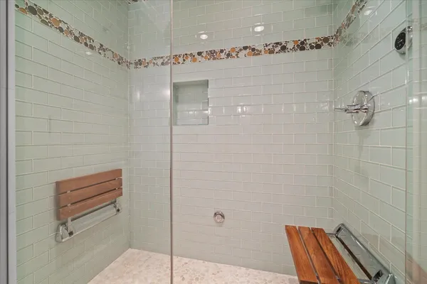 $1,299,999 | 1 Worthington Court, Bloomington, IL 61704