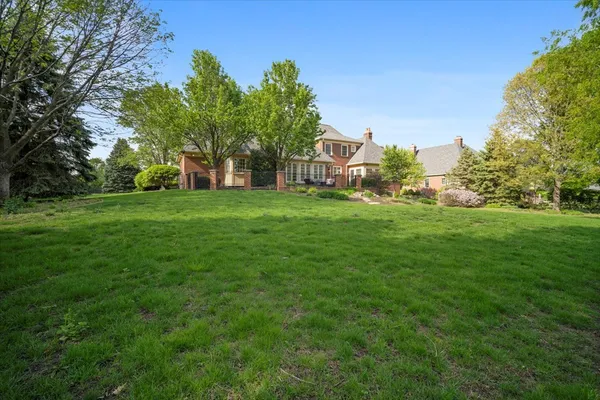 $1,299,999 | 1 Worthington Court, Bloomington, IL 61704