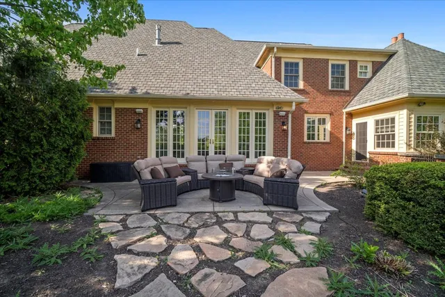 $1,370,000 | 1 Worthington Court, Bloomington, IL 61704
