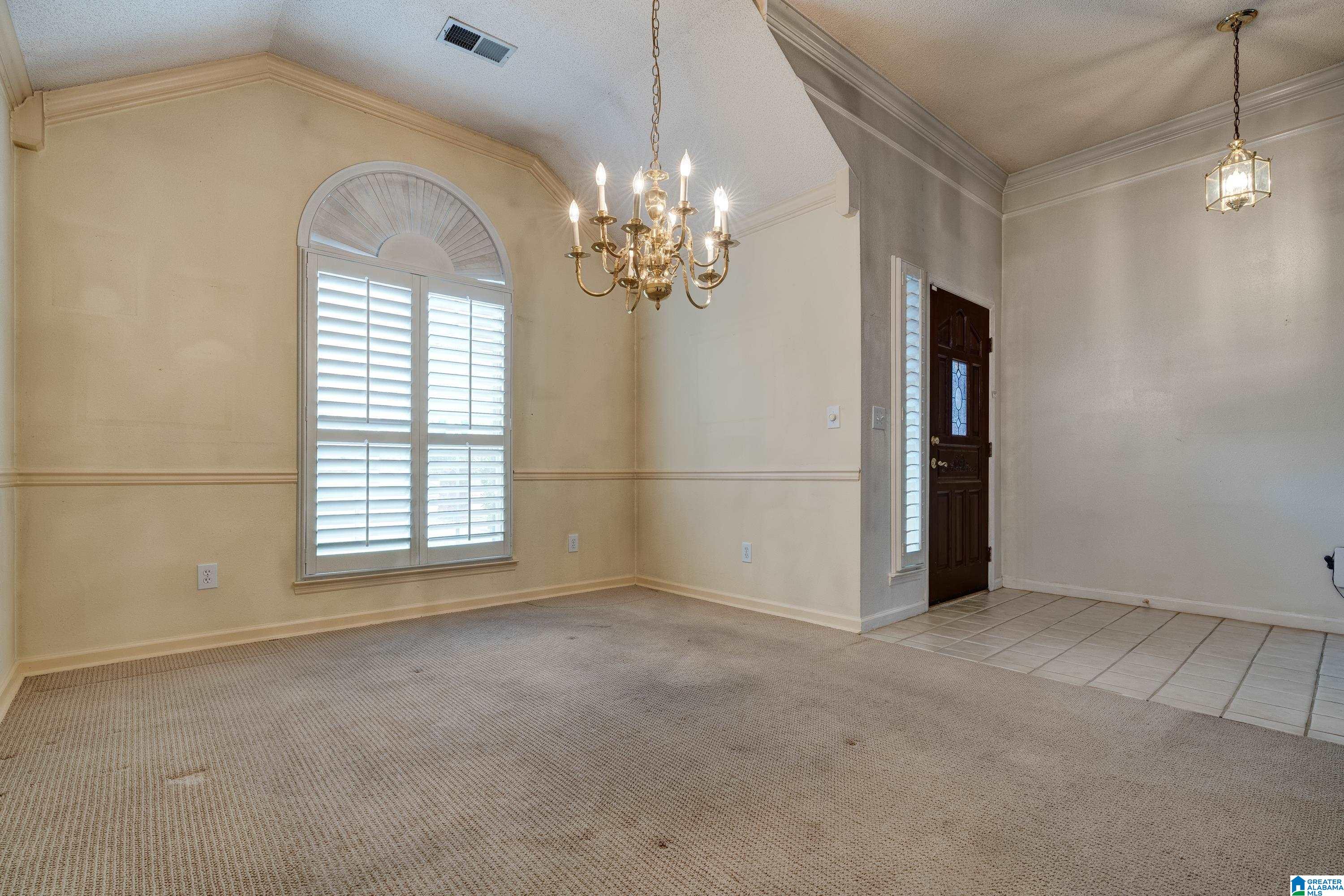 100 Stratford Circle Pelham, AL 35124 - Photo 5 of 32