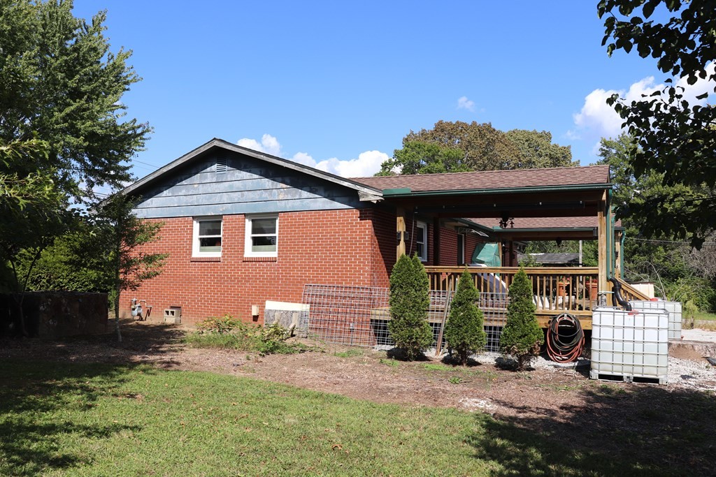 40 Cherry Branch Road Crossville, TN 38571 - Photo 4 of 7 Gallery Image 4