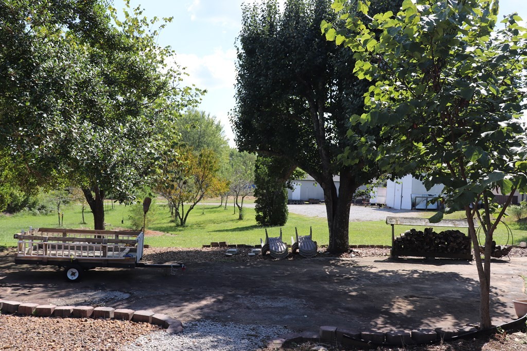 40 Cherry Branch Road Crossville, TN 38571 - Photo 6 of 7 Gallery Image 6