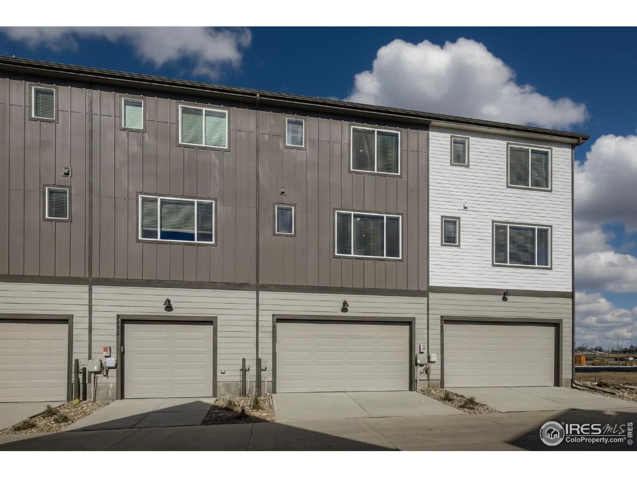 2291 East Suniga Road Fort Collins, CO 80524 - Photo 16 of 25 2 car attached garage